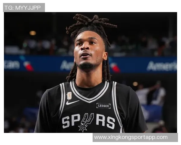 卡斯尔创队史新纪录单场至少30分10板5助命中率超65成为最年轻球员 卡斯尔创队史新纪录单场至少30分10板5助命中率超65成为最年轻球员