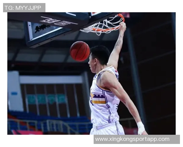 福登克服心理困扰状态回暖近期表现逐渐走向正轨