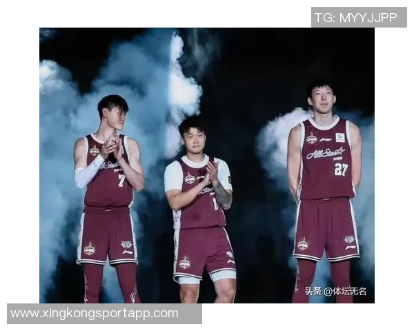 小曾重返CBA首钢阵容周琦赵睿曾凡博陈盈骏携手出战 小曾重返CBA首钢阵容周琦赵睿曾凡博陈盈骏携手出战