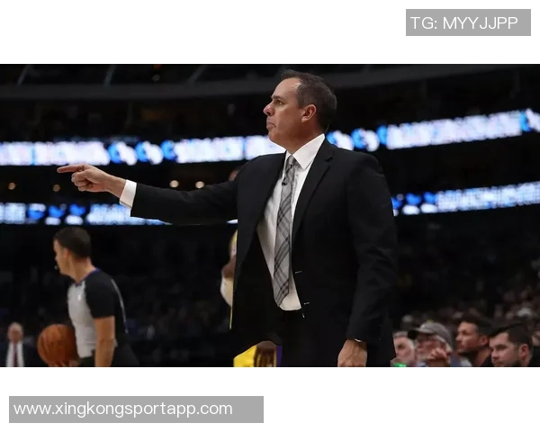 弗兰克赞扬特尔的出色位置感与出色串联能力